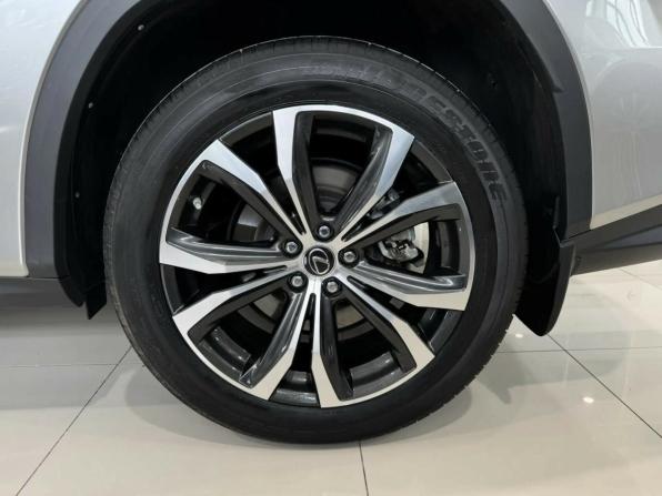 Lexus RX IV Рестайлинг с пробегом 2020 года, цена 5 700 000 рублей, 23673 км, внедорожник, Автокод Объявления