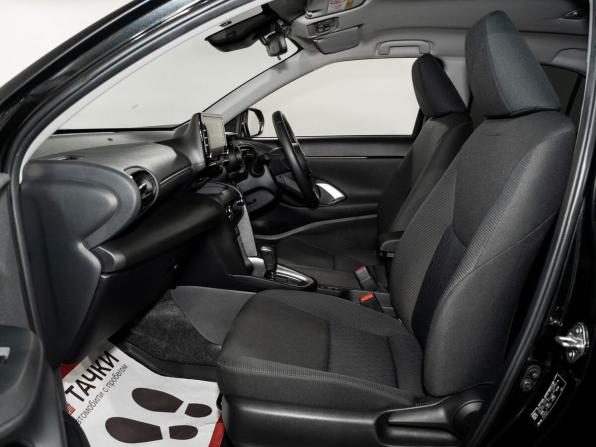 Toyota Yaris Cross I с пробегом 2021 года, цена 1 850 000 рублей, 20269 км, внедорожник, Автокод Объявления