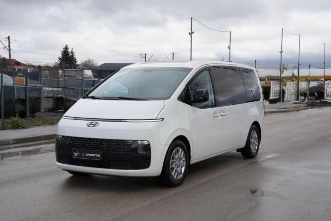 Hyundai Staria I с пробегом 2021 года, цена 5 245 000 рублей, 32000 км, минивэн, Автокод Объявления