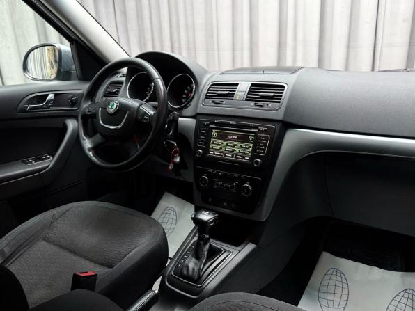 Skoda Yeti I с пробегом 2010 года, цена 899 000 рублей, 257799 км, внедорожник, Автокод Объявления