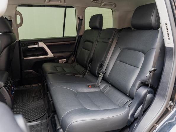 Toyota Land Cruiser 200 Series Рестайлинг 2 с пробегом 2020 года, цена 6 990 000 рублей, 128869 км, внедорожник, Автокод Объявления