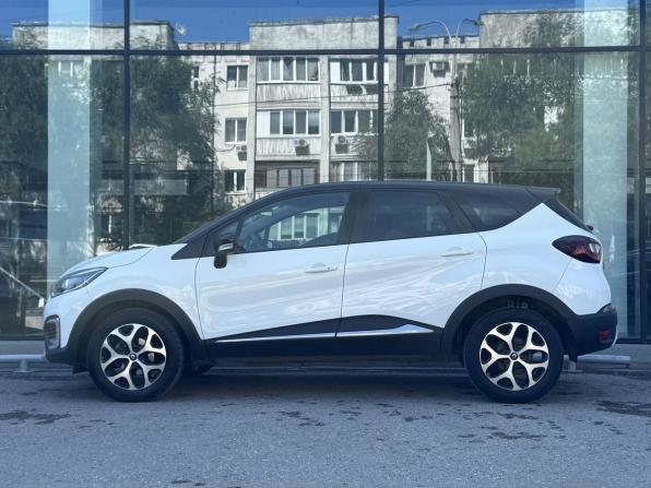 Renault Kaptur I с пробегом 2017 года, цена 1 550 000 рублей, 157857 км, внедорожник, Автокод Объявления