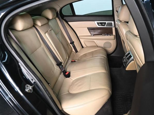 Jaguar XF I Рестайлинг с пробегом 2011 года, цена 1 465 000 рублей, 133040 км, седан, Автокод Объявления