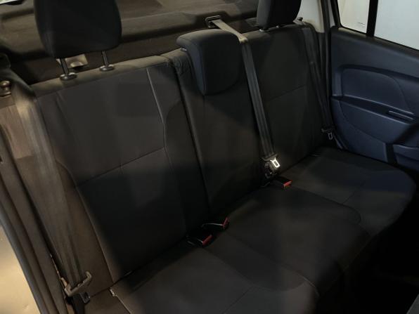 Renault Logan II Рестайлинг с пробегом 2018 года, цена 928 000 рублей, 160915 км, седан, Автокод Объявления