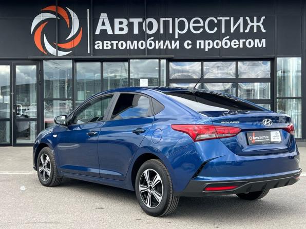 Hyundai Solaris II Рестайлинг с пробегом 2021 года, цена 1 569 000 рублей, 115000 км, седан, Автокод Объявления