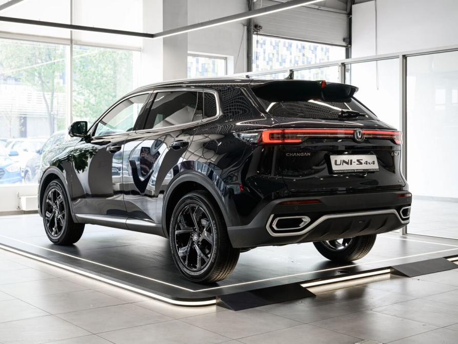 Changan UNI-S I Рестайлинг Санкт-Петербург  - изображение 3