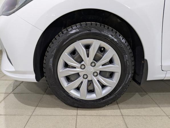 Hyundai Solaris II Рестайлинг с пробегом 2022 года, цена 1 595 000 рублей, 67811 км, седан, Автокод Объявления