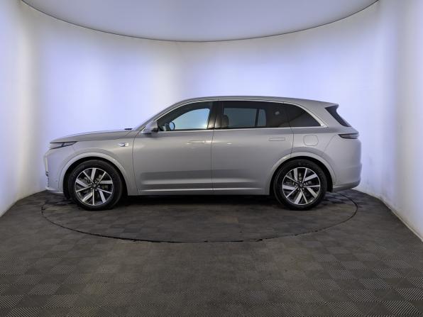 Li Auto (Lixiang) L7 I с пробегом 2024 года, цена 5 850 000 рублей, 43260 км, внедорожник, Автокод Объявления