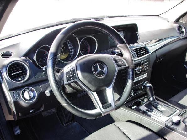 Mercedes-Benz C-Класс III (W204) Рестайлинг с пробегом 2012 года, цена 1 350 000 рублей, 211337 км, седан, Автокод Объявления