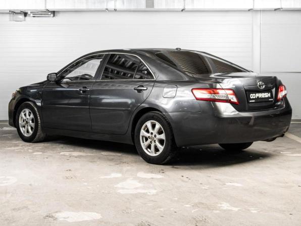 Toyota Camry VI (XV40) Рестайлинг с пробегом 2010 года, цена 1 050 000 рублей, 329368 км, седан, Автокод Объявления