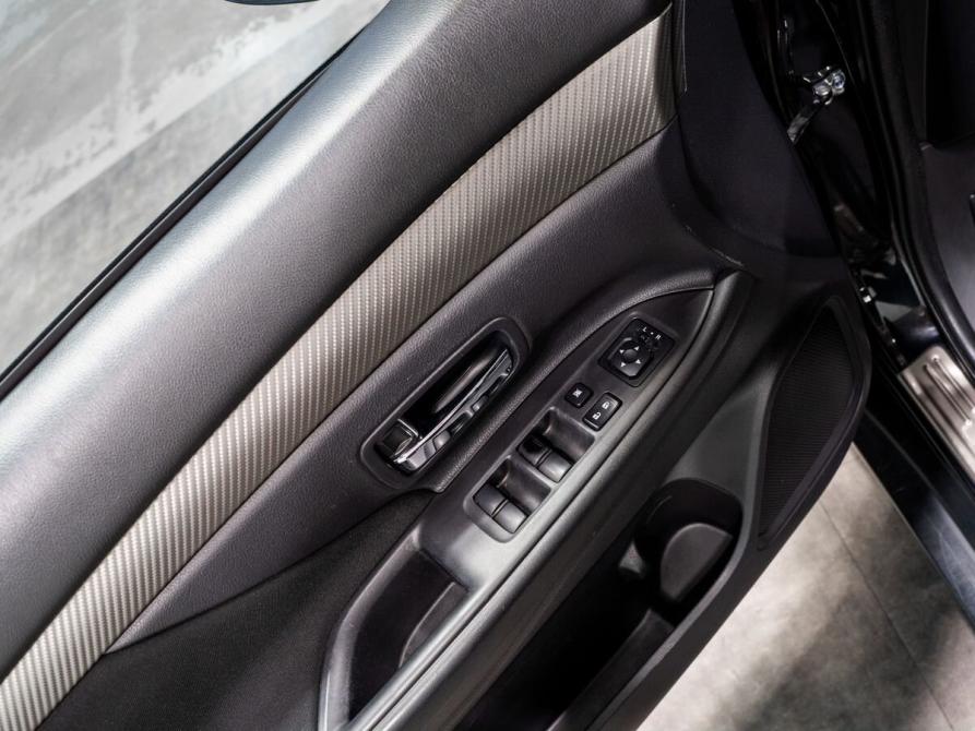 Mitsubishi Outlander III Чита  - изображение 16