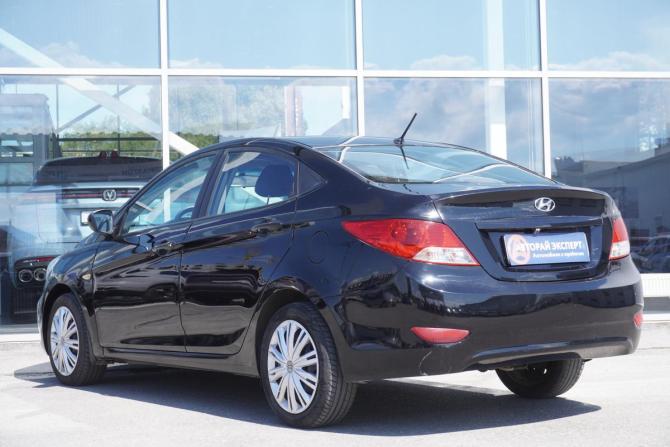 Hyundai Solaris I с пробегом 2014 года, цена 785 000 рублей, 122945 км, седан, Автокод Объявления