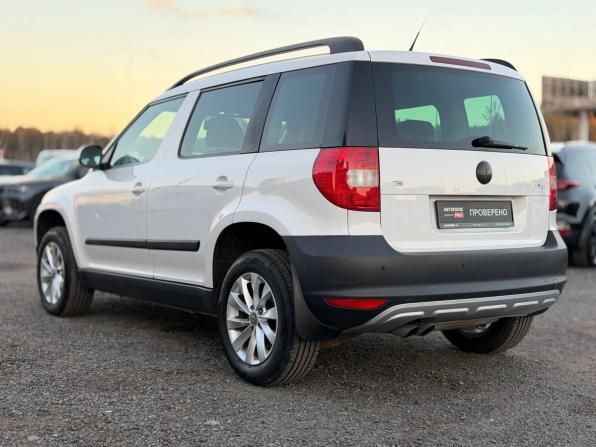 Skoda Yeti I с пробегом 2013 года, цена 845 000 рублей, 168500 км, внедорожник, Автокод Объявления