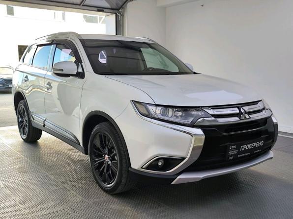 Mitsubishi Outlander III Рестайлинг 2 с пробегом 2018 года, цена 2 299 000 рублей, 160135 км, внедорожник, Автокод Объявления