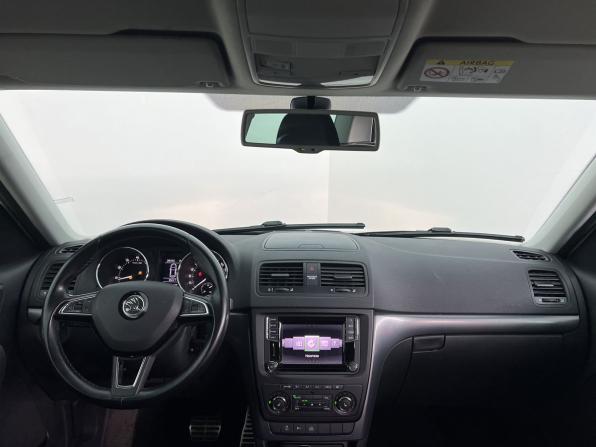 Skoda Yeti I Рестайлинг с пробегом 2015 года, цена 1 250 000 рублей, 150555 км, внедорожник, Автокод Объявления