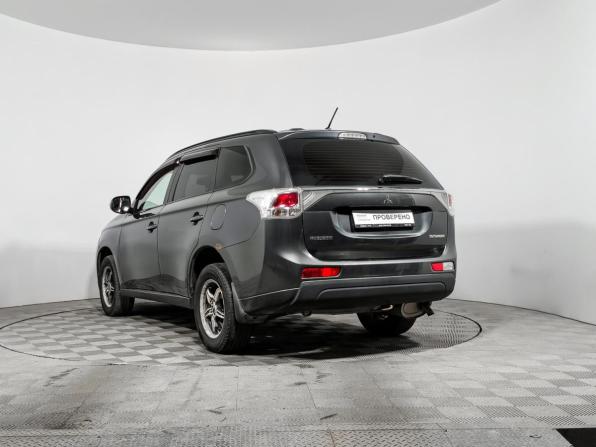 Mitsubishi Outlander III с пробегом 2013 года, цена 979 000 рублей, 257224 км, внедорожник, Автокод Объявления