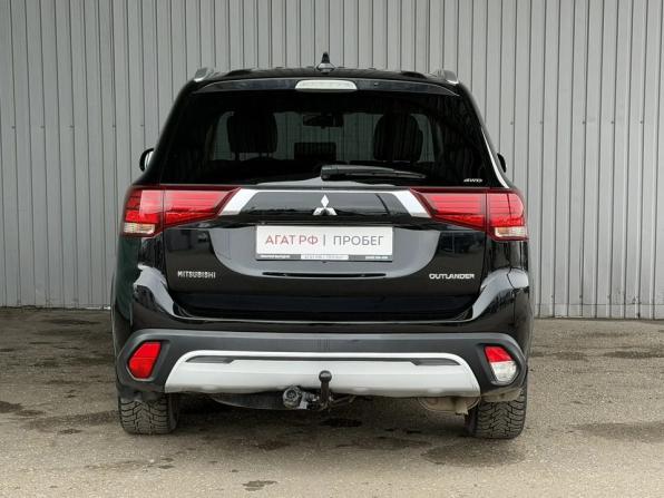 Mitsubishi Outlander III Рестайлинг 2 с пробегом 2018 года, цена 2 100 000 рублей, 156121 км, внедорожник, Автокод Объявления