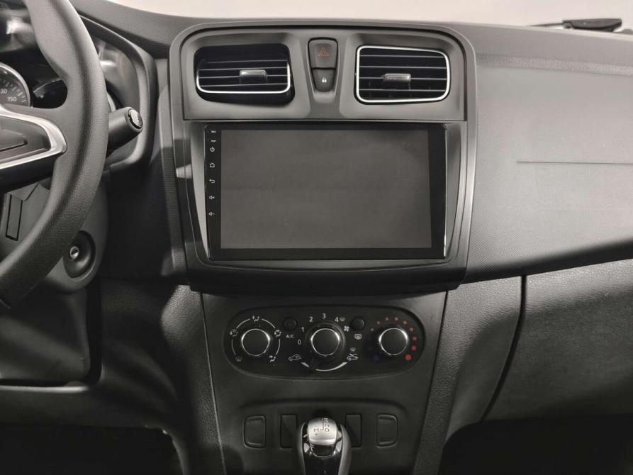 Renault Logan II Рестайлинг Санкт-Петербург  - изображение 12