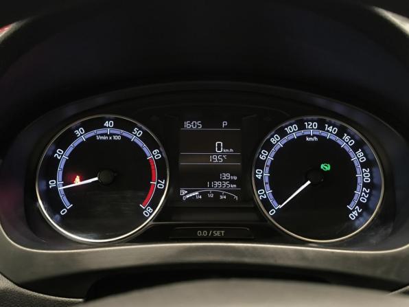 Skoda Rapid I Рестайлинг с пробегом 2019 года, цена 1 320 000 рублей, 113935 км, лифтбек, Автокод Объявления
