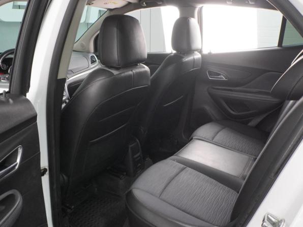 Opel Mokka I с пробегом 2015 года, цена 945 000 рублей, 190311 км, внедорожник, Автокод Объявления