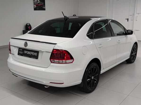 Volkswagen Polo V Рестайлинг с пробегом 2018 года, цена 1 384 000 рублей, 138038 км, седан, Автокод Объявления