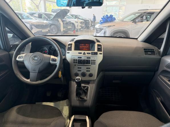 Opel Zafira B Рестайлинг с пробегом 2008 года, цена 595 000 рублей, 228995 км, компактвэн, Автокод Объявления