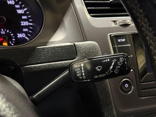 Volkswagen Golf VII с пробегом 2013 года, цена 900 000 рублей, 206989 км, хэтчбек, Автокод Объявления