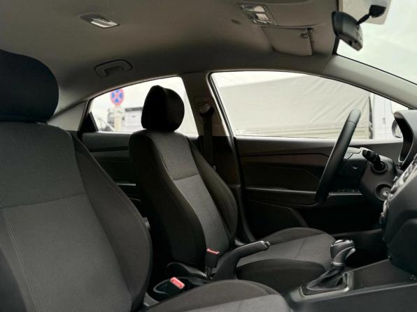 Hyundai Solaris II с пробегом 2019 года, цена 1 315 000 рублей, 147000 км, седан, Автокод Объявления