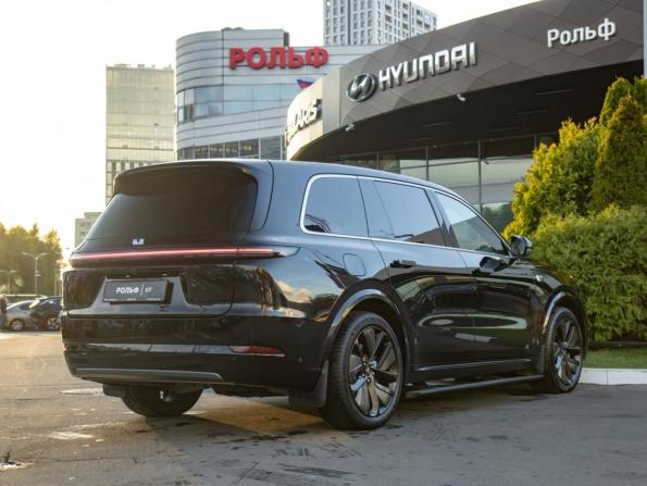Li Auto (Lixiang) L9 I с пробегом 2024 года, цена 5 748 000 рублей, 68235 км, внедорожник, Автокод Объявления