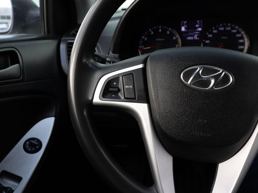 Hyundai Solaris I Рестайлинг Екатеринбург  - изображение 13