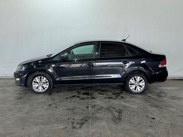 Volkswagen Polo V Рестайлинг с пробегом 2017 года, цена 852 000 рублей, 192448 км, седан, Автокод Объявления