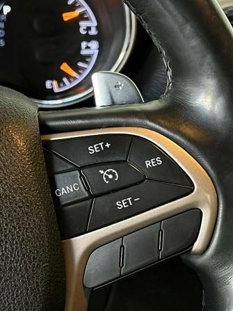 Jeep Grand Cherokee IV (WK2) Рестайлинг с пробегом 2013 года, цена 2 165 000 рублей, 212997 км, внедорожник, Автокод Объявления