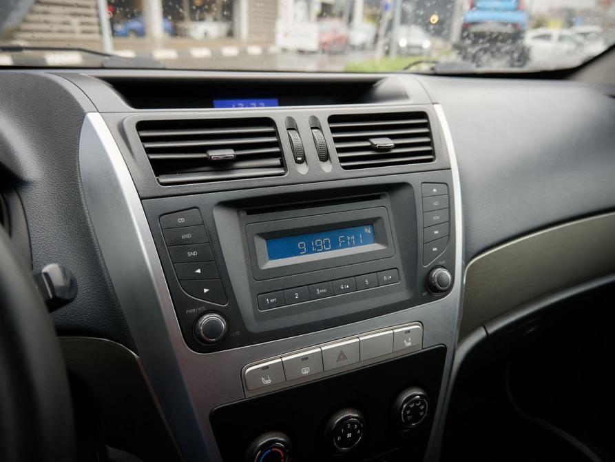Geely Emgrand X7 I Казань  - изображение 9