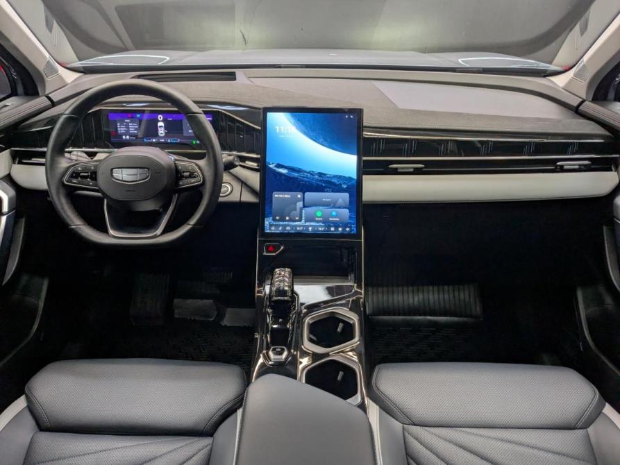 Geely Atlas II Москва  - изображение 21