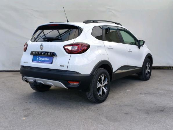 Renault Kaptur I с пробегом 2018 года, цена 1 450 000 рублей, 263084 км, внедорожник, Автокод Объявления