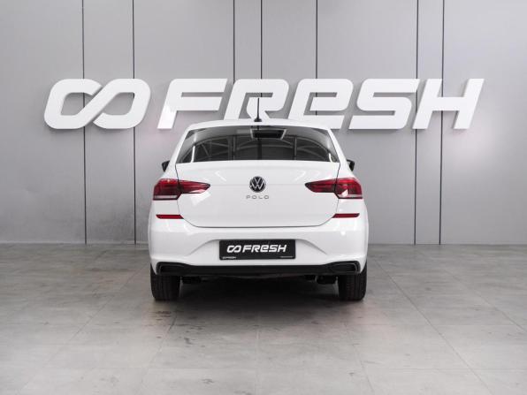 Volkswagen Polo VI с пробегом 2021 года, цена 1 696 000 рублей, 84009 км, лифтбек, Автокод Объявления