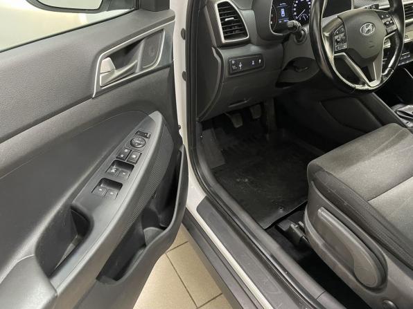 Hyundai Tucson III Рестайлинг с пробегом 2019 года, цена 1 969 000 рублей, 142617 км, внедорожник, Автокод Объявления