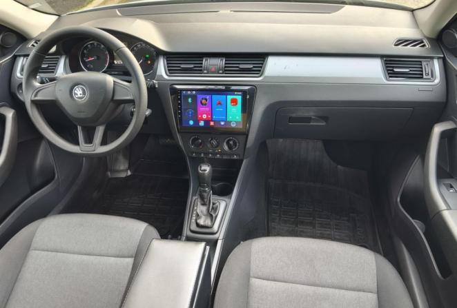 Skoda Rapid I с пробегом 2017 года, цена 1 370 000 рублей, 83349 км, лифтбек, Автокод Объявления