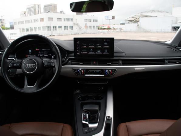 Audi A4 V (B9) Рестайлинг с пробегом 2021 года, цена 3 898 000 рублей, 84920 км, седан, Автокод Объявления