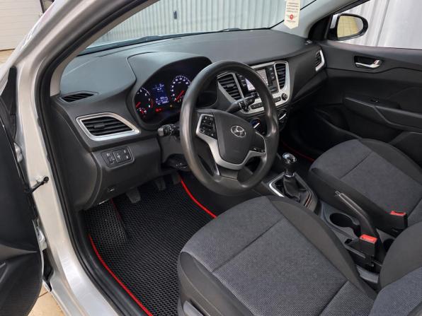 Hyundai Solaris II Рестайлинг с пробегом 2021 года, цена 1 310 000 рублей, 100649 км, седан, Автокод Объявления