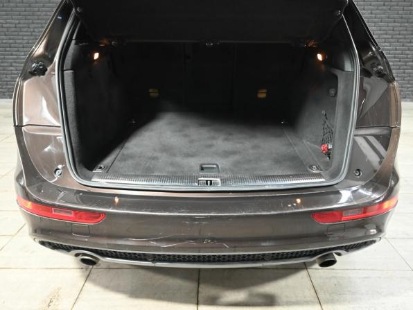 Audi Q5 I (8R) с пробегом 2011 года, цена 1 100 000 рублей, 252526 км, внедорожник, Автокод Объявления