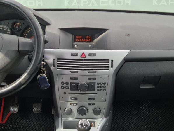 Opel Astra H Рестайлинг с пробегом 2010 года, цена 587 000 рублей, 146530 км, седан, Автокод Объявления