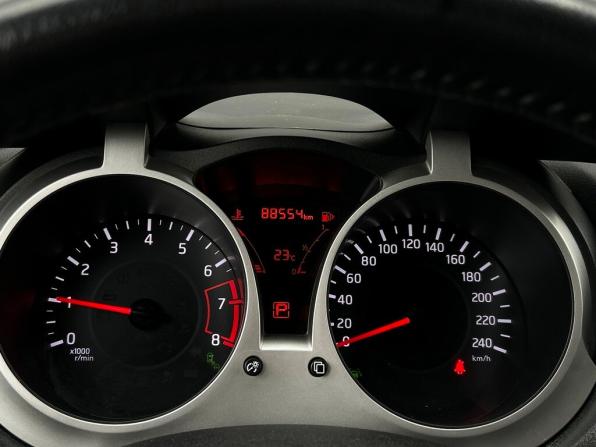 Nissan Juke I Рестайлинг с пробегом 2015 года, цена 1 347 800 рублей, 88554 км, внедорожник, Автокод Объявления