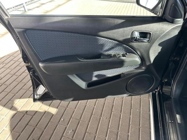 Mitsubishi Outlander I с пробегом 2006 года, цена 750 000 рублей, 118000 км, внедорожник, Автокод Объявления