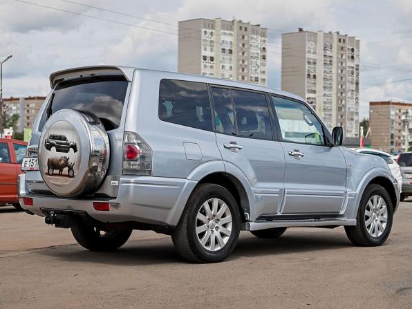 Mitsubishi Pajero III Рестайлинг с пробегом 2004 года, цена 1 099 000 рублей, 275800 км, внедорожник, Автокод Объявления
