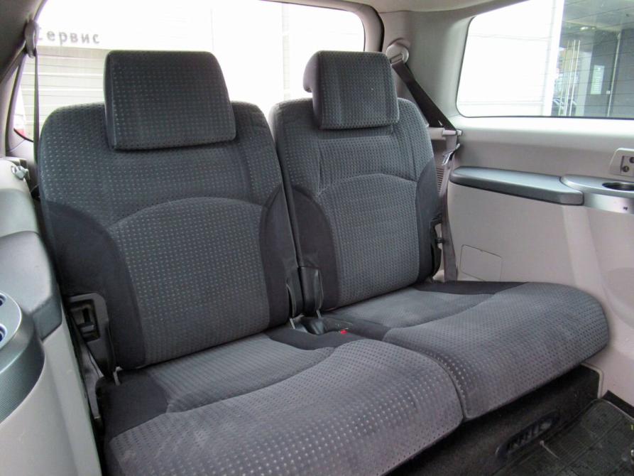 Mitsubishi Grandis I Самара  - изображение 12