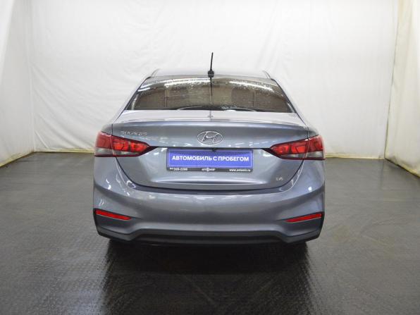 Hyundai Solaris II с пробегом 2020 года, цена 860 000 рублей, 265620 км, седан, Автокод Объявления