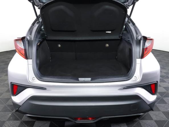 Toyota C-HR I Рестайлинг с пробегом 2019 года, цена 2 690 000 рублей, 89336 км, внедорожник, Автокод Объявления