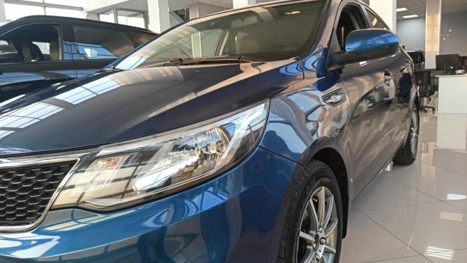 Kia Rio III Рестайлинг с пробегом 2015 года, цена 1 069 000 рублей, 67000 км, седан, Автокод Объявления