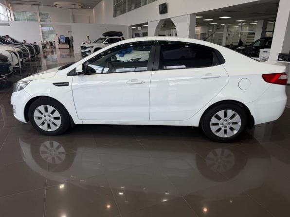 Kia Rio III с пробегом 2014 года, цена 965 000 рублей, 130000 км, седан, Автокод Объявления